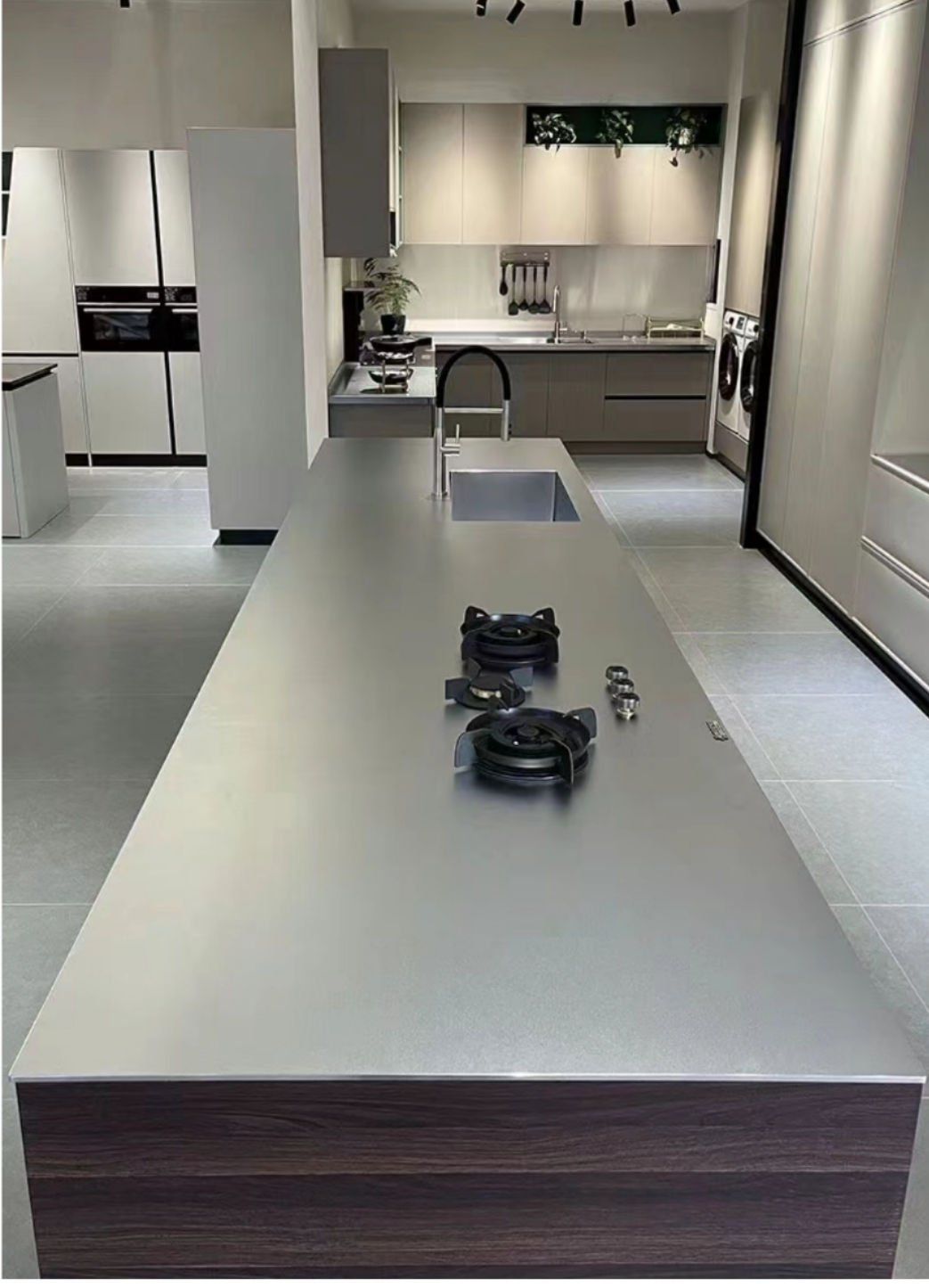 Molan Whole-Home Custom - Cabinet Companion - Custom 304 Stainless Countertop