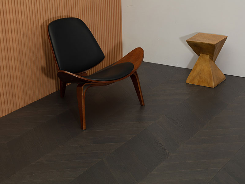 MEZOO Flooring - 99 Series Chevron Russian All-Birch - Oak KY9957