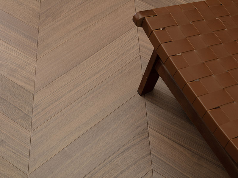 MEZOO Flooring - 99 Series Chevron Russian All-Birch - Black Walnut KY9972 3