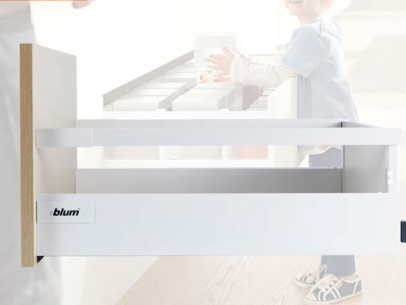 BRUNHOME - Hardware - Blum White Square-Rail Deluxe Drawer 2